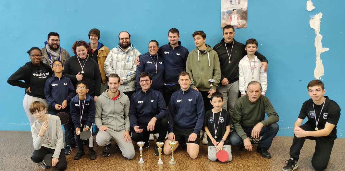 savignysoping's tweet photo. 11 paires de doubles ont participé au tournoi interne de doubles de l'année 👏🏼
Sebden et Zan s'imposent face à Tom et Matthieu. Max et Valentin complètent le podium 🏆
https://t.co/YkUAmkNGH7
#SavignySoPing #SavignySurOrge #tennisdetable #ping #club #sport #cdtte91 #ffttidf #FFTT https://t.co/tzHXcnM3Qq