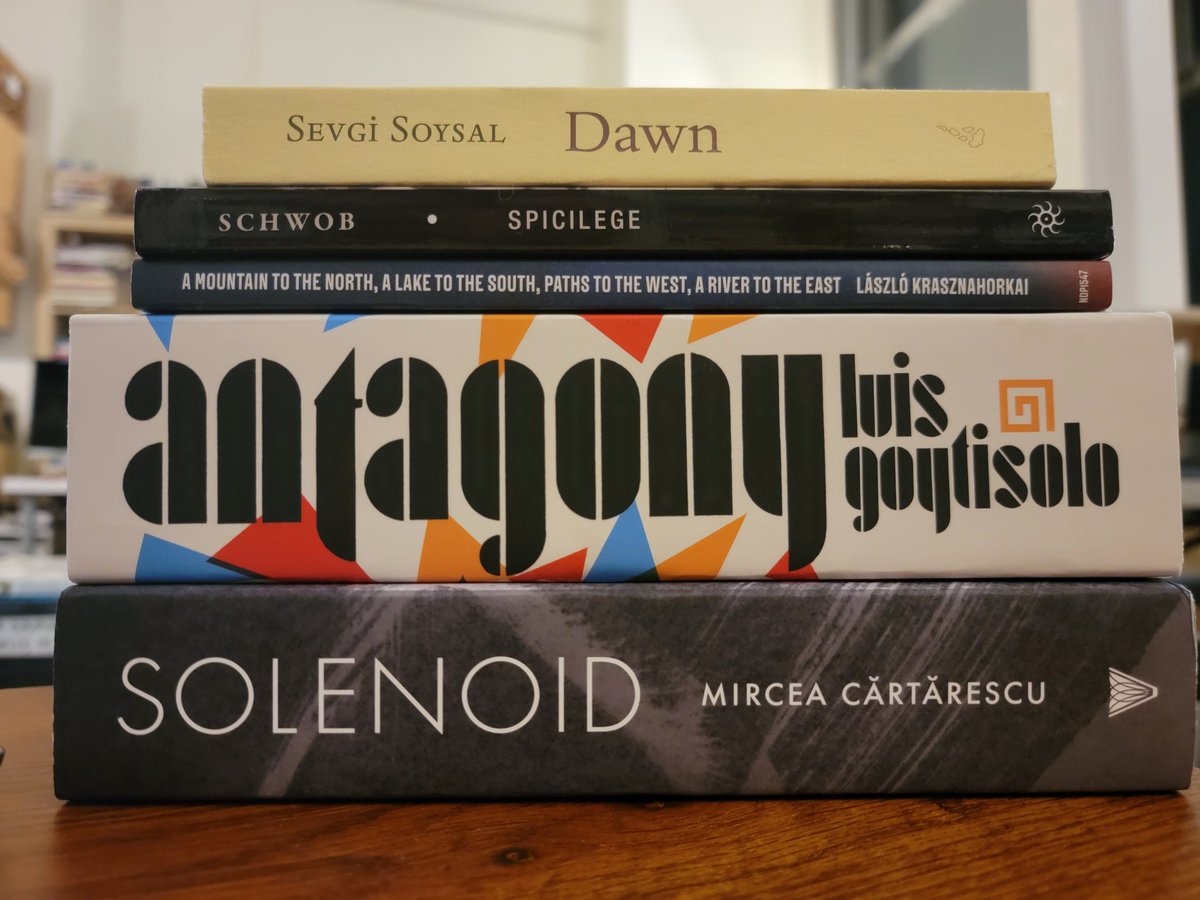 efeltonf's tweet photo. It is going to take me so many baths to make it through these.
@archipelagobks @Dalkey_Archive @NewDirections @Wakefield_Press @DeepVellum https://t.co/94Uk8onFHj