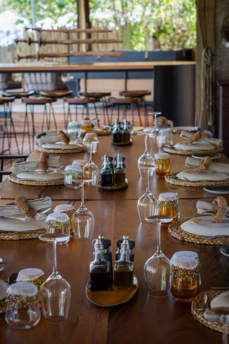 InfoBushlife's tweet photo. Its not just about the wildlife, landscape. conservation and communities. There is also the fine dining and organic food to enjoy. 

#foodie #finedining #organicfood #culinaryexperience #safari2023 #botswana #Kenya #Namibia #Rwanda #tanzania  #southafrica #zambia #zimbabwe https://t.co/QK0rFnivY0