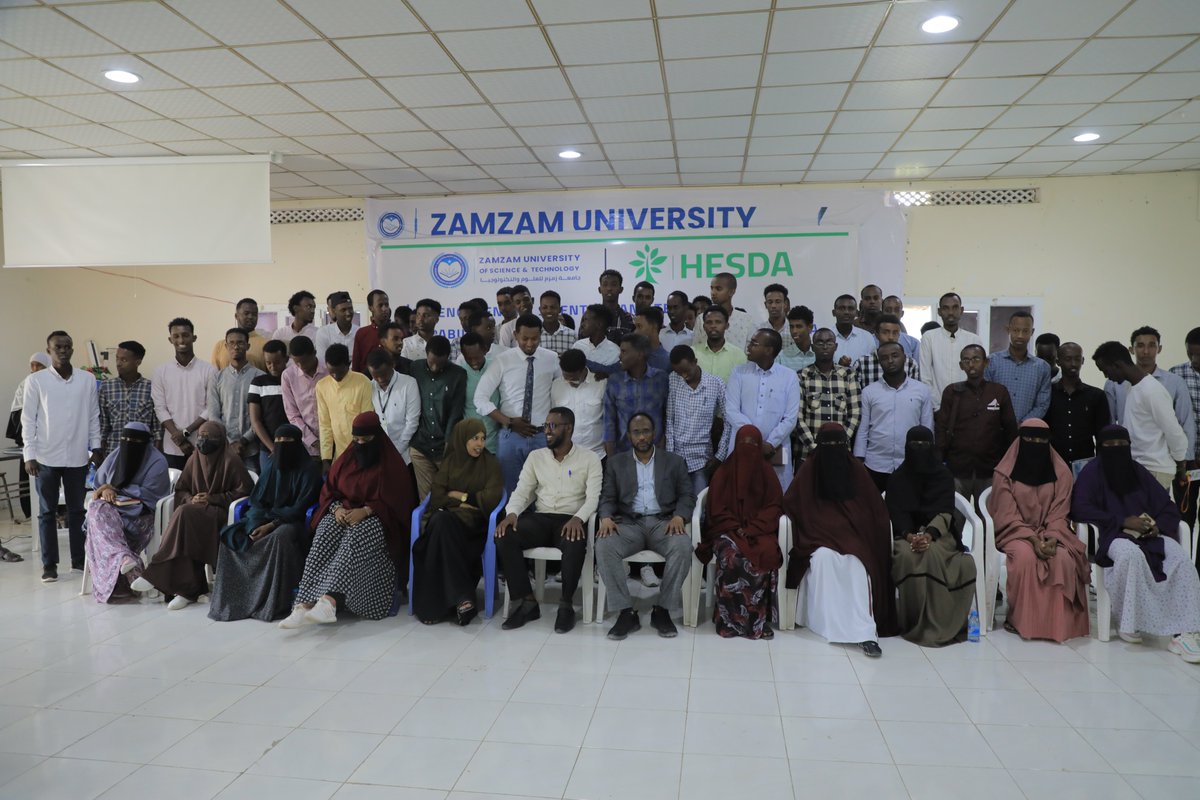 MohamedD_Sheikh's tweet photo. My appreciation is, to the both #HESDA team and the ZamZam university team to organise this jointly beneficial training. The training was aimed at how to heighten the grasp of our future leaders in climate change resilience in Somalia. https://t.co/UO7JY0wzNm