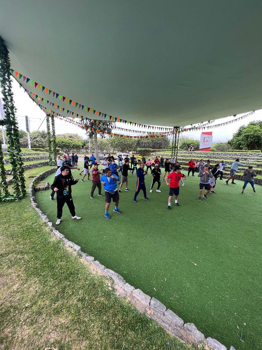 MarcoSanBorja's tweet photo. ¡#Chasquing en San Borja!
Fortalece tu salud al ejercitarte y tu espíritu al colaborar con la limpieza de tu ciudad.
📸🌳🏃‍♀️🏃🏃‍♂️♻️🌳 https://t.co/126fZCqhYC