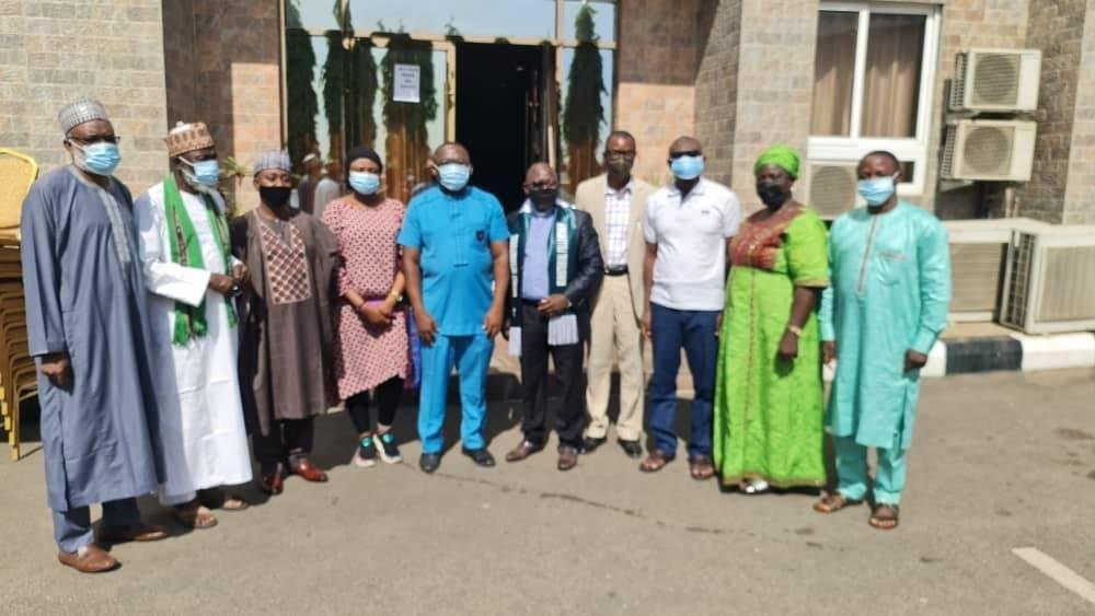 LeoIgwe's tweet photo. With Imam Ashafa, Rev Wuye, Hauwa Mundi, James Ibor at the first dialogue between Humanists and people of faith in Abuja last year. It was the first of its kind in Nigeria, and yes in Africa... https://t.co/gNffReng8b