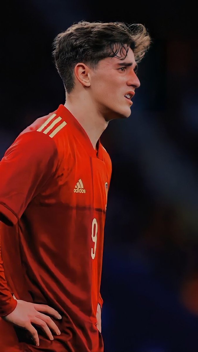 vmincartier's tweet photo. "Só vou assistir Espanha x Alemanha pelo futebol"
O futebol: https://t.co/oS5yULggg3