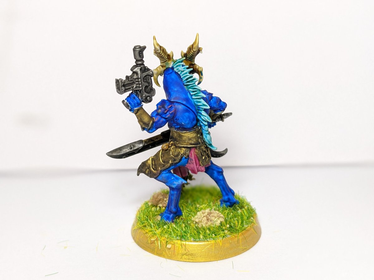 2manyweeones's tweet photo. Day 2 of painting a mini every day for my own sake https://t.co/B6g2loBOln