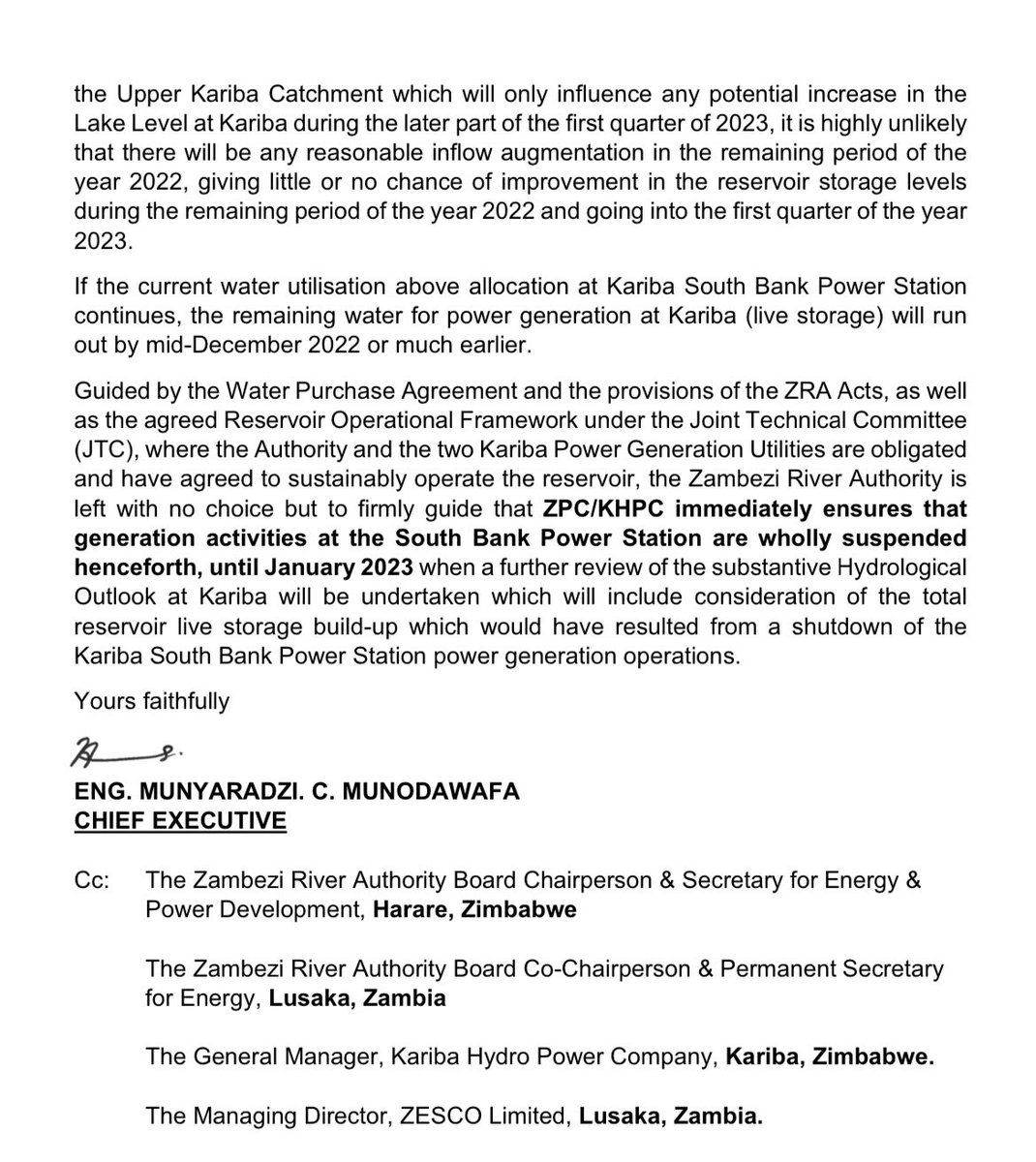 newswireZW's tweet photo. 🚨 Kariba Power Station “no longer has any usable water to continue undertaking power generation”. 

Power crisis about to get worse, as Kariba, which produces over 70% of Zimbabwe’s electricity, has to shut down till January because water levels are too low to generate power https://t.co/CL5Jc4FhUw
