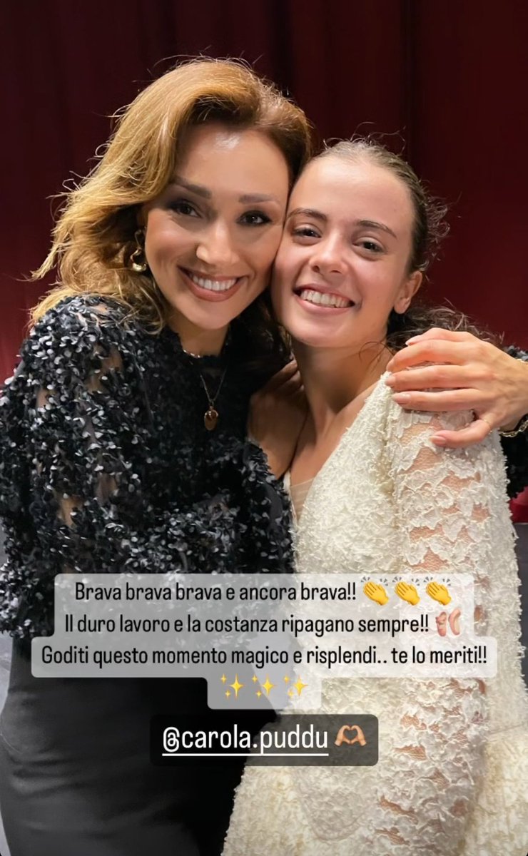 giulianabianco4's tweet photo. Qui per ricordare questo grande dono #carolapuddu #nancyberti @AmiciUfficiale @WittyTV https://t.co/zmq3QawJKz