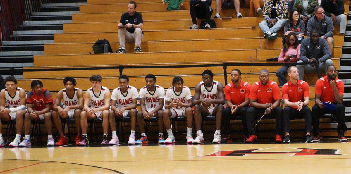 Your Hillcrest Rams won the 1st Annual Hoops on the Hill Classic last night, defeating Easley 71-61‼️#CTG #USvsUS 

All Tournament Team

Caden Coleman 

Tournament MVP
<a href="/KamariSpurgeon/">Kamari Spurgeon</a>