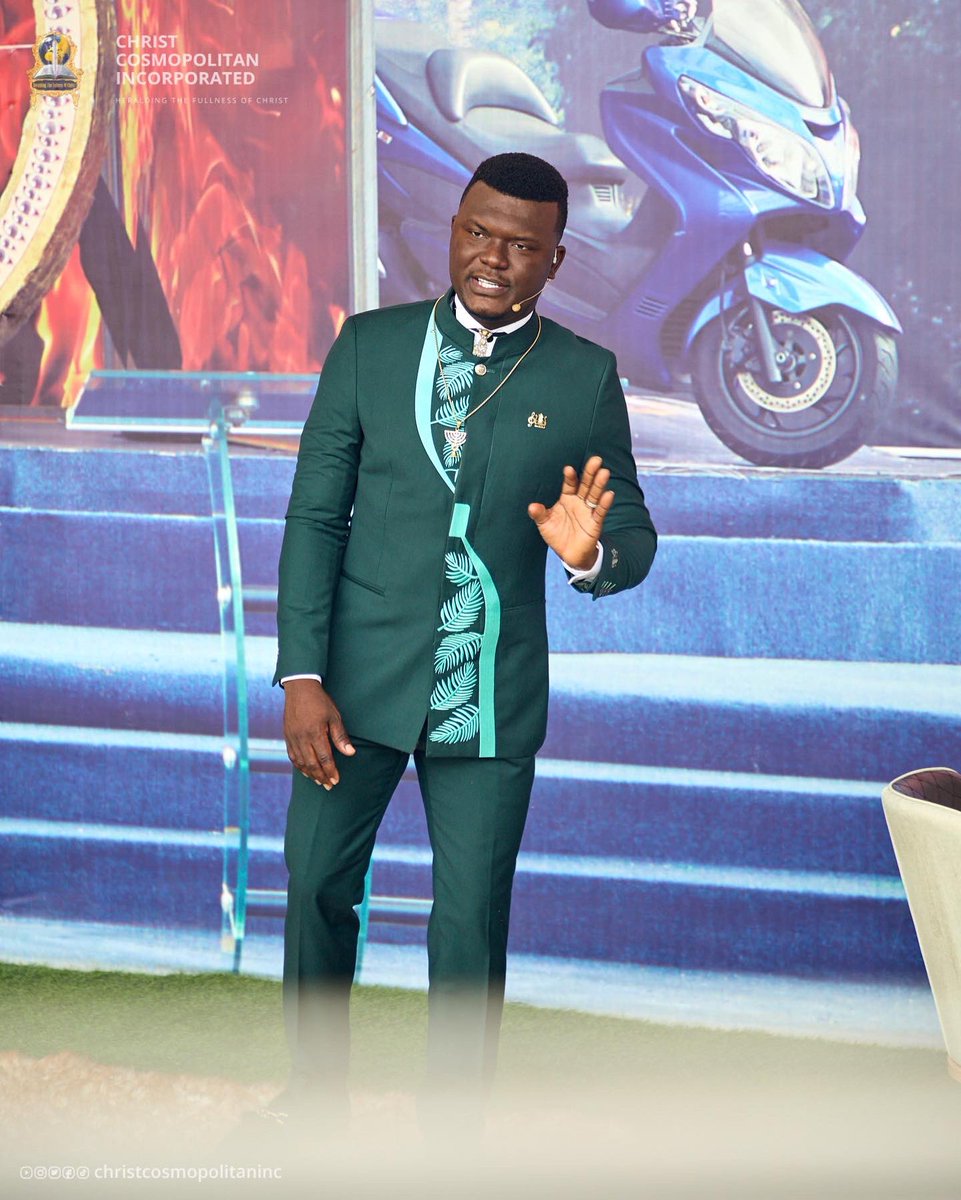thepastorobed's tweet photo. PROPHETIC DECLARATIONS FOR THE WEEK!

- This week you will be located at the right place at the right time!
- You will be  divinely located in places where your gift is in dire need!
- You will infuse every environment you operate in with the flavor and savour of Christ! https://t.co/WIF1mTrHoX
