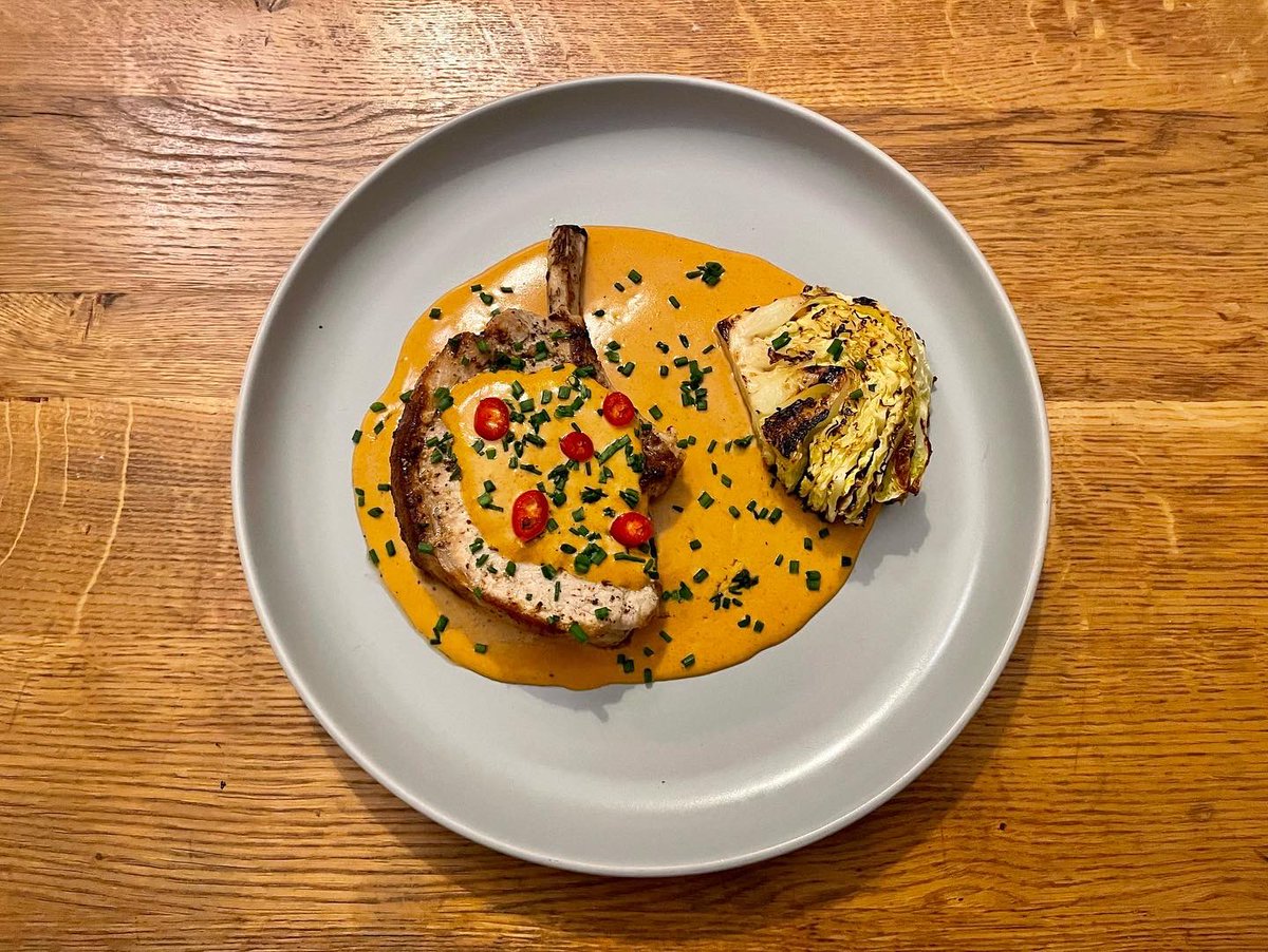 NeophyteCook's tweet photo. Pork Loin: with grilled savoy cabbage and a paprika and mustard cream sauce. https://t.co/rQepNgSPsp