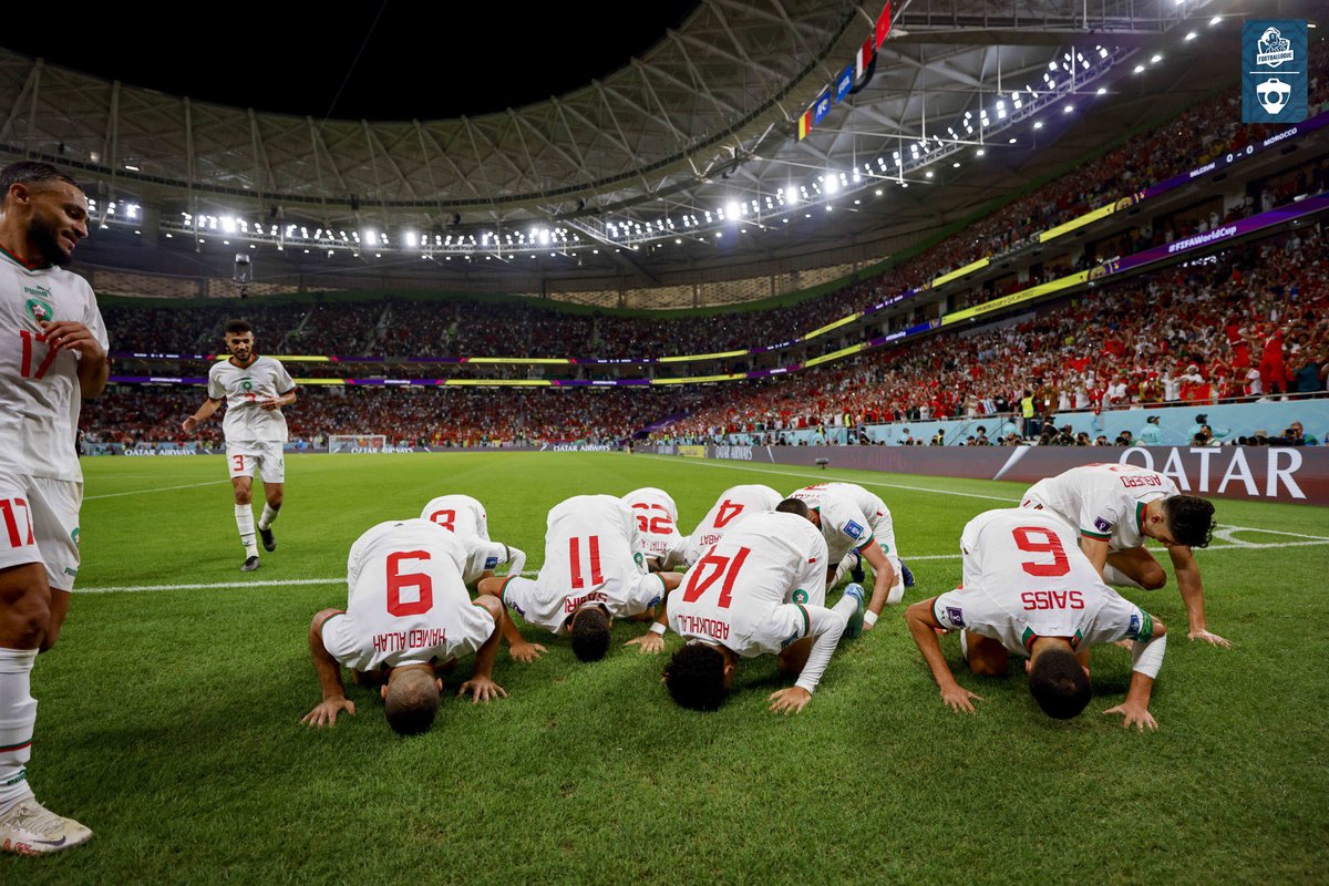 Footballogue's tweet photo. La célébration des marocains après leur but 🙏 🇲🇦

#BELMAR https://t.co/BfDoGRM9aS