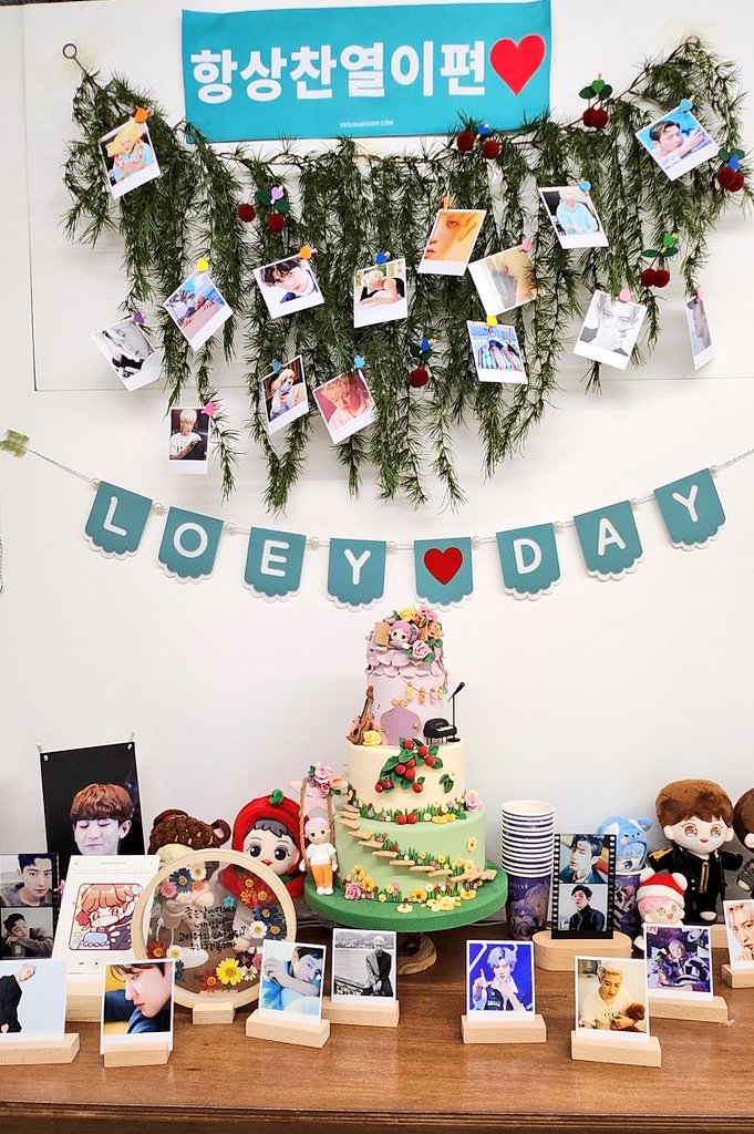 real__parkzzar's tweet photo. #체리대장_HBD
#체리가족_LOVE
#HAPPY_LOEY_DAY
#사랑하는찬열아_생일축하해
#CherryPrinceLoeyDay
#HappyChanyeolDay
#2022LOEYDAY
#찬열아생일축하해
#항상찬열이편
#찬열 #CHANYEOL
언제나, 사랑해 고마워 감사해 그리고
함께하자♡ https://t.co/4b09YMvQYn