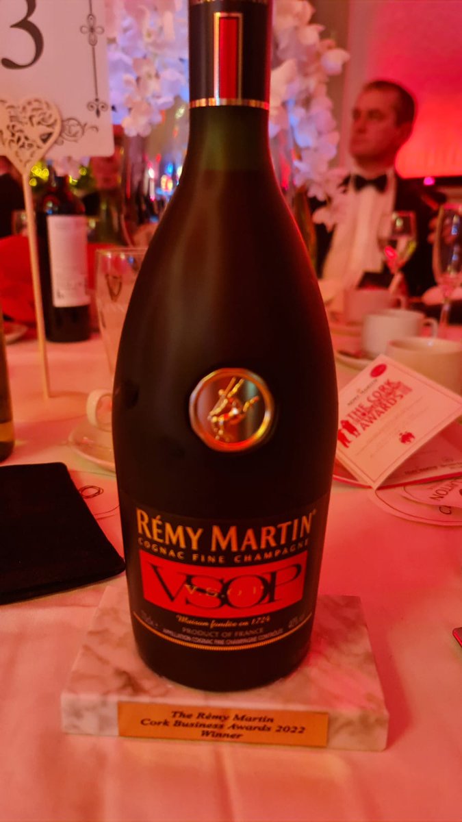 We won!!! What an amazing night at @claytonsprings - thank you to all the team at <a href="/BusinessCork/">Business Cork</a> and to the judging panel 🏆🏆🏆