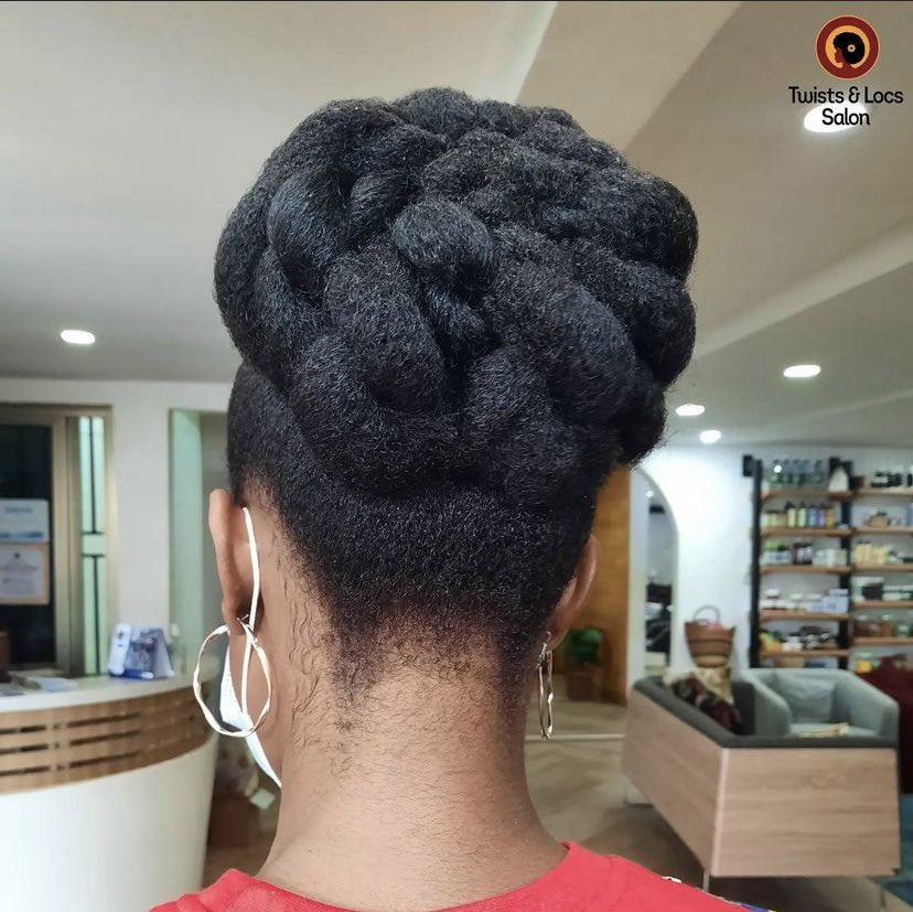 TwistsnLocs's tweet photo. How are you styling your afro? Here are some options to get you to funk that fro up

#twistsnlocs #naturalhair #salon #eastlegon #0su #spintex #branch #service #naturalhairstyle #naturalhaircare #4chair #afto #naturalista #kinkyhair #afrohair #cornrows #blackwomen https://t.co/1qr54PlGTk
