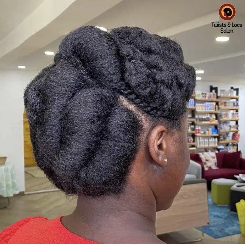 TwistsnLocs's tweet photo. How are you styling your afro? Here are some options to get you to funk that fro up

#twistsnlocs #naturalhair #salon #eastlegon #0su #spintex #branch #service #naturalhairstyle #naturalhaircare #4chair #afto #naturalista #kinkyhair #afrohair #cornrows #blackwomen https://t.co/1qr54PlGTk