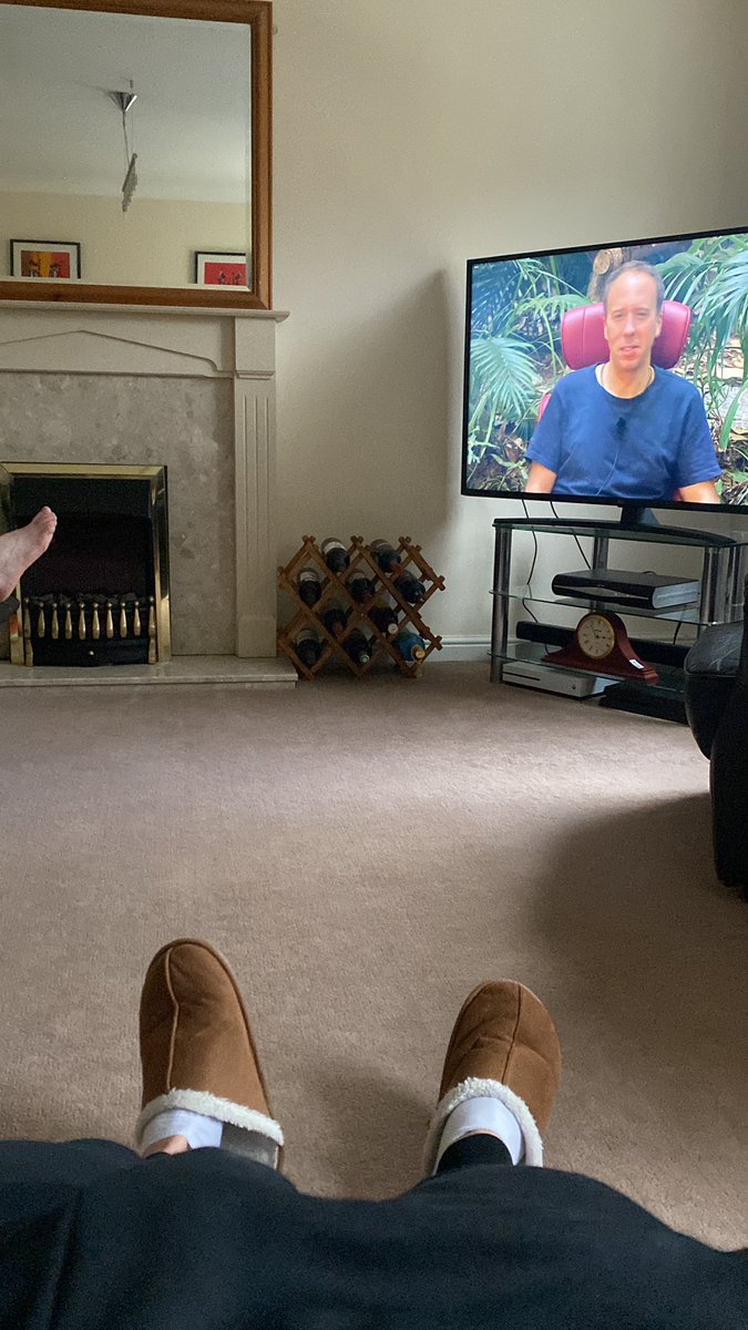 That_Donnny's tweet photo. Hanging out my arse #FookingSlippars https://t.co/pSz11a6bmw