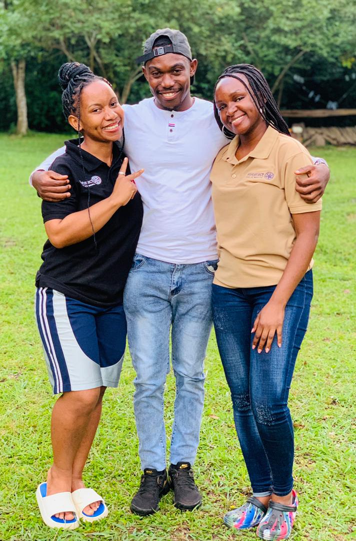 rctnansana's tweet photo. Networking and Social Capital are among the reasons why people join Rotaract. When are you joining us?

Sweet Memory of Western Cluster Retreat and 98th District Conference Activation. 

Campfire site. The evening was full of fun, games and stories telling.

#TitansAt9 https://t.co/akjrgCCLF3