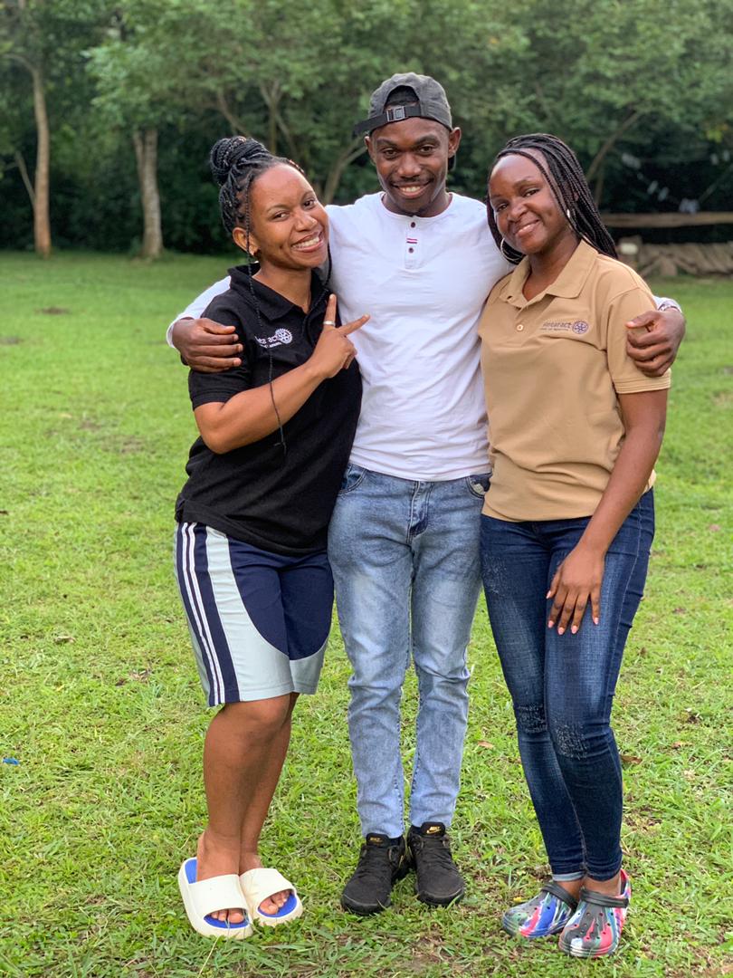 rctnansana's tweet photo. Networking and Social Capital are among the reasons why people join Rotaract. When are you joining us?

Sweet Memory of Western Cluster Retreat and 98th District Conference Activation. 

Campfire site. The evening was full of fun, games and stories telling.

#TitansAt9 https://t.co/akjrgCCLF3