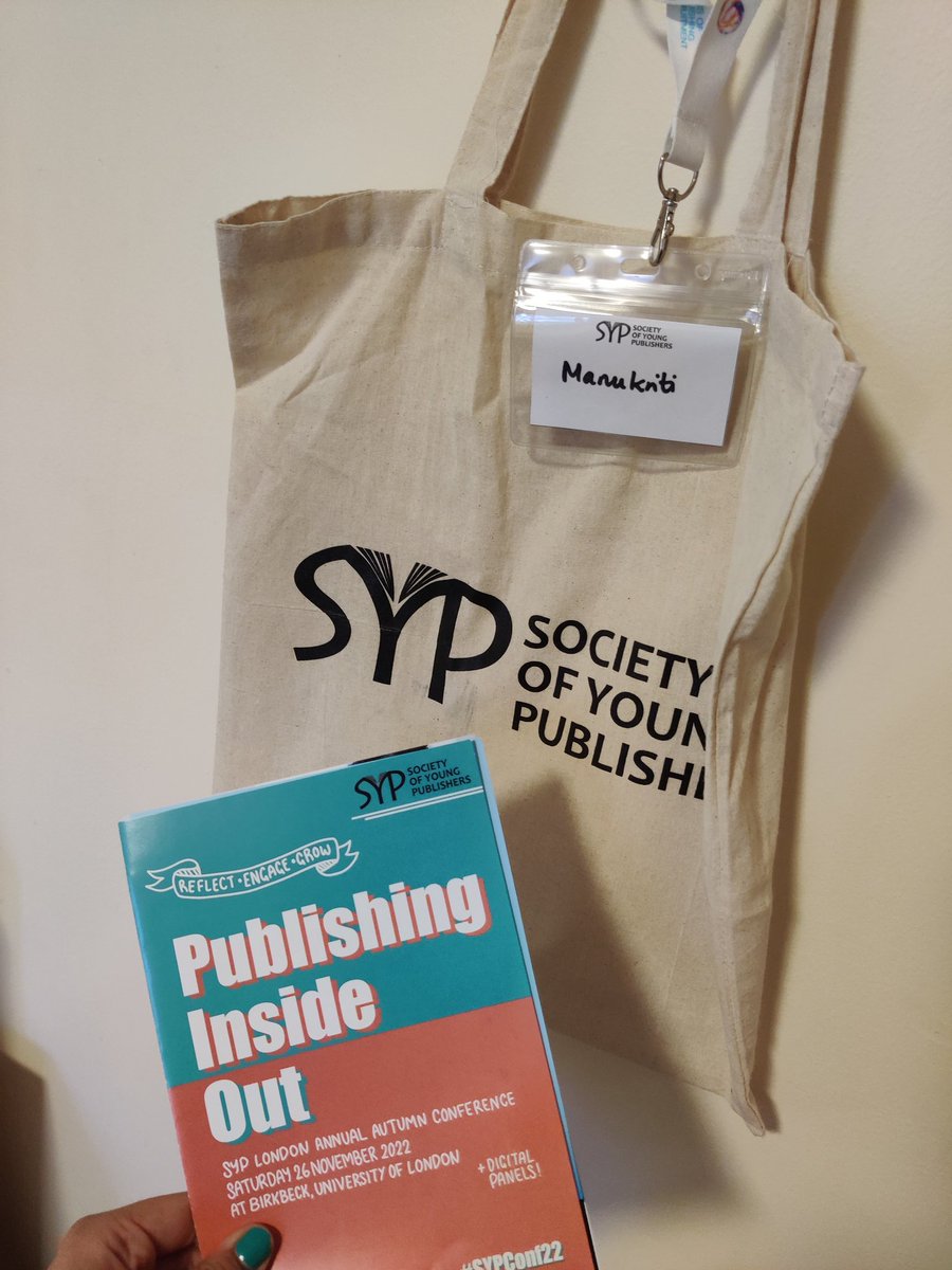 manukriti99's tweet photo. Here's to a new beginning with @SYP_UK @SYP_LDN #SYPConf22 #publishinghopeful https://t.co/3MZe2nHnsh