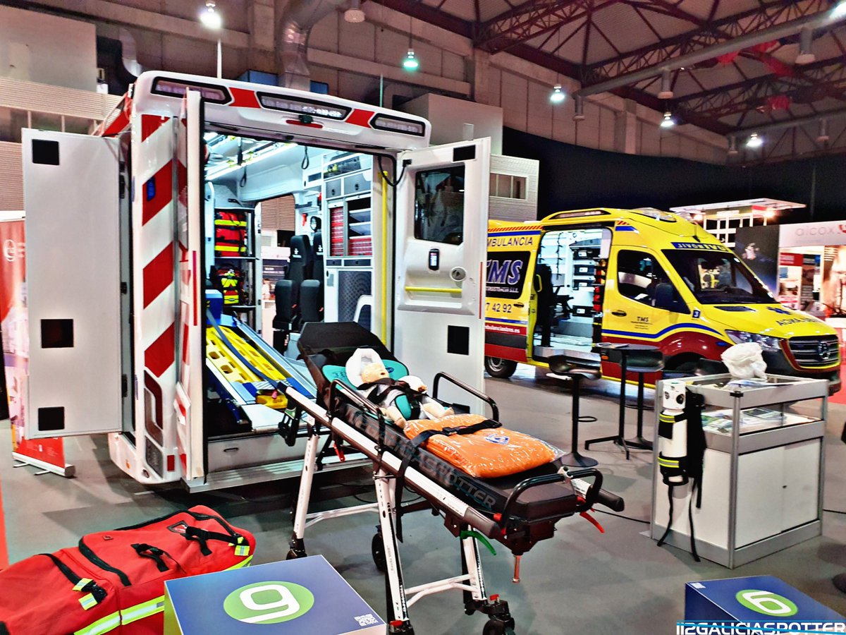 GaliciaSpotter's tweet photo. Mercedes-Benz Sprinter chasis-cabina mas cajón RLAF1 CARLA 4.0 para el Servicio de Salud del Principado de Asturias.
Empresa: @transinsa
Carrozado por: Rodríguez López Auto S.L.
@feriaSEDEXPO #sedexpo #sedexpo2022 #sedexpo22 #sprinter #asturias #transinsa #sespa #ambulancia https://t.co/XGCnkMsR00