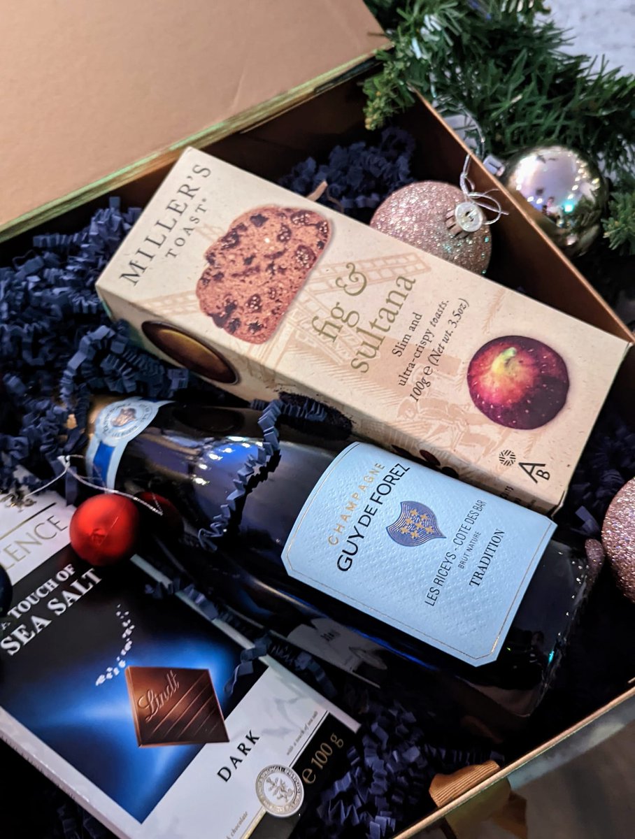 Our exclusive hampers filled with Growers Champagne,  French wine or Cremants make the perfect Christmas gift🥂

Visit our website using the link in our bio to order an exclusive personalised hamper.