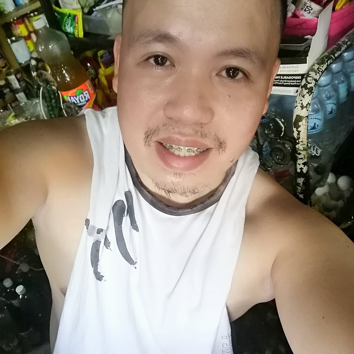 MarcillaLeo's tweet photo. #NewProfilePic https://t.co/fryL9jPuSM