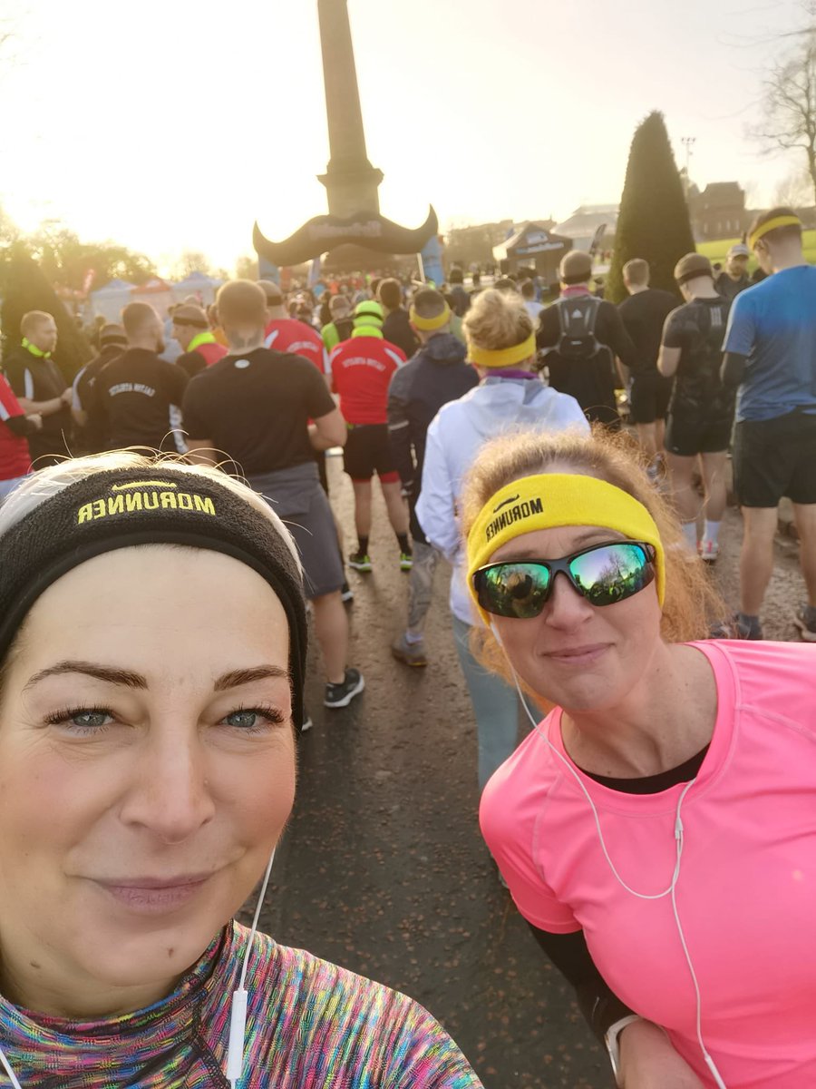 MsHunte61044600's tweet photo. Fab day for @Mo_Running half marathon today with lovely team @MerklandSch #values #service #support #morun https://t.co/pD9Aw53qii