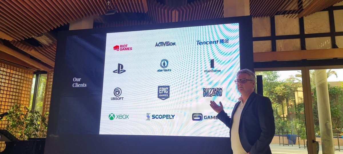 ludovic_pouille's tweet photo. Glad to host the French Saudi working meetings in the field of #gaming &amp; #eSports, as part of #DigitalNovember and the @rushgamingfest tournament of the @RiyadhSeason. A new promising sector of the French Saudi economic &amp; cultural partnership.
#FranceKSA 🇲🇫🤝🇸🇦 https://t.co/tThEU9JhcT