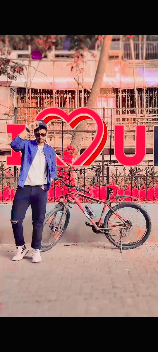 Shalini55976132's tweet photo. Your positive attitude and personality are infectious. Thank you for being a part of my life. 
May you continue to rise higher in your life and career. All the best to you @karanvirsharma9👍🥳..

BEST WISHES KARANVIR SHAMA
#KaranvirSharma𓇼 https://t.co/zgrXwTGuB6