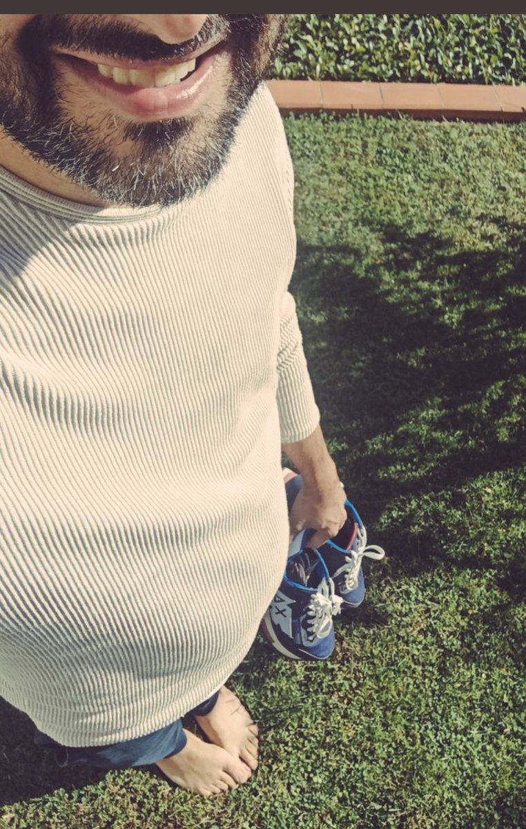 lore_apiedinudi's tweet photo. #PensoVerde, continua ...
Cosa รจ Penso Verde #apiedinudinelparco?
Un' iniziativa social(e) per creare una catena umana fotografica per sensibilizzare e riempire di verde e sorriso le nostre bacheche.
Come fare? Ve lo spiego qui sotto!. ร semplicissimo ๐ ๐๐ฃ https://t.co/V3nQAePgC6