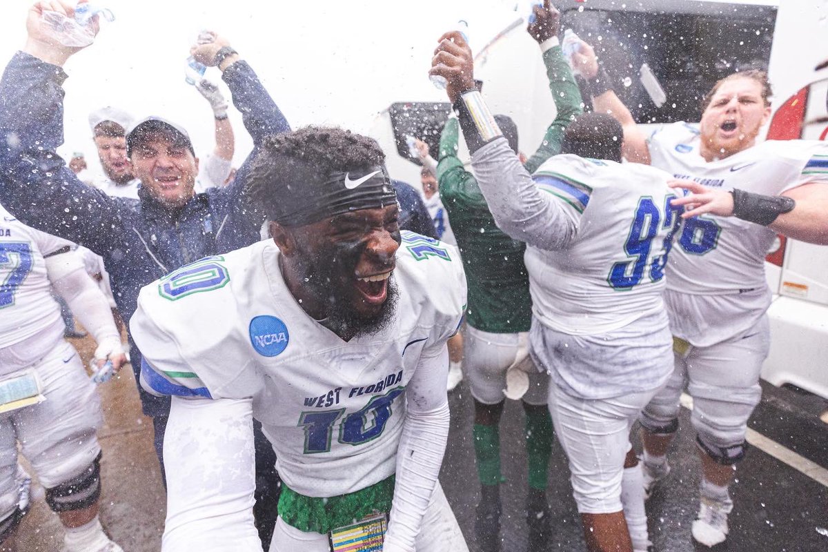 UWF Football tweet media