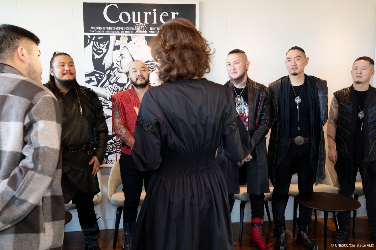 AAzoulay's tweet photo. Le groupe de heavy metal mongol @TheHUofficial devient Artiste pour la paix de l’@UNESCO_fr. Ses chansons soulignent la beauté et la fragilité de notre #environnement en alliant musique moderne et musiques traditionnelles inscrites au patrimoine culturel immatériel de l'humanité. https://t.co/mw1EZ6QdHP