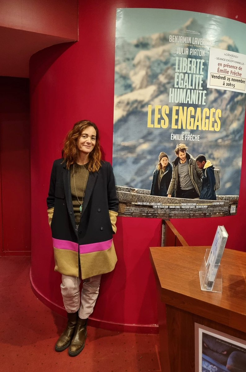 cinevaucresson's tweet photo. Merci à #ÉmilieFrèche pour sa venue au #Normandy et son bel échange avec le public à l'issue de la projection de son #film #LesEngagés
✏️ Vos prochains rdv 👉 https://t.co/57n5y36tkE
#hautsdeseine #Normandy #cinema #evenement
@benlavernhe #JuliaPiaton #BrunoTodeschini https://t.co/ua44neNPHp