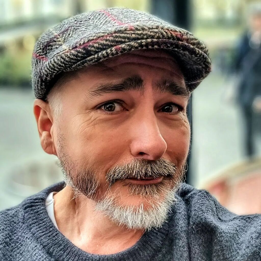 How do you like my new hat?