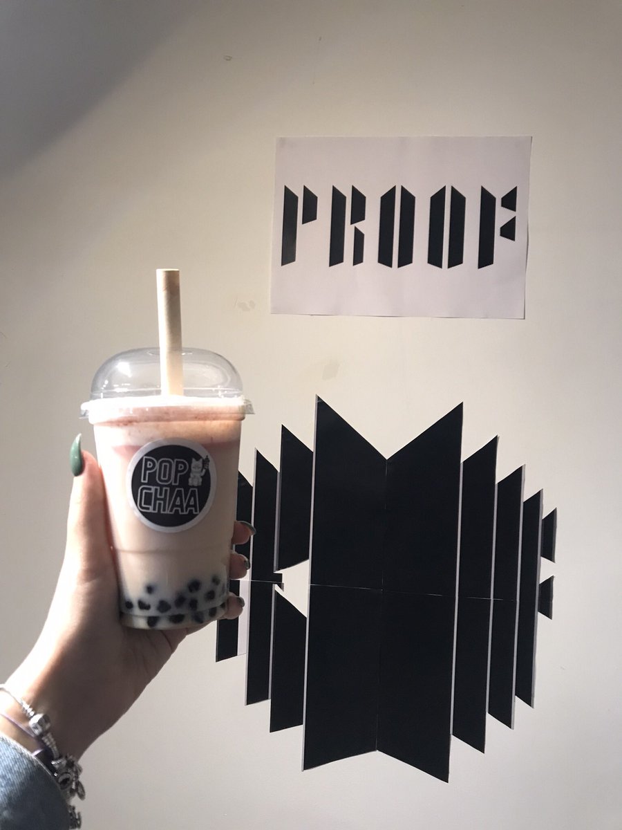 Muito obrigado a todos os que vieram visitar a lojinha durante o evento de ontem, é sempre muito bom poder conversar com vocês 🫶🏻 

Obrigado também à organização pelo evento e por nós receberem 💜 <a href="/BPTStore/">B.PT.S 🤍</a> <a href="/LeeHeeseung_pt/">𝐇𝐄𝐄𝐒𝐄𝐔𝐍𝐆 𝐏𝐎𝐑𝐓𝐔𝐆𝐀𝐋</a> <a href="/_Jayportugal/">JAY PORTUGAL || Fanbase</a> <a href="/seokjinportugal/">Kim Seokjin Portugal</a>