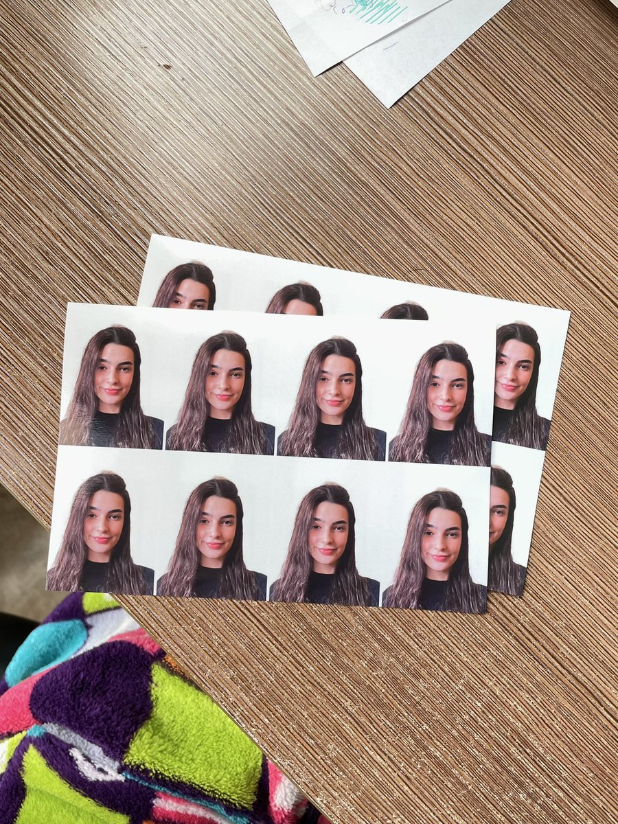 Sinceramente me tatuaría mi foto del carnet