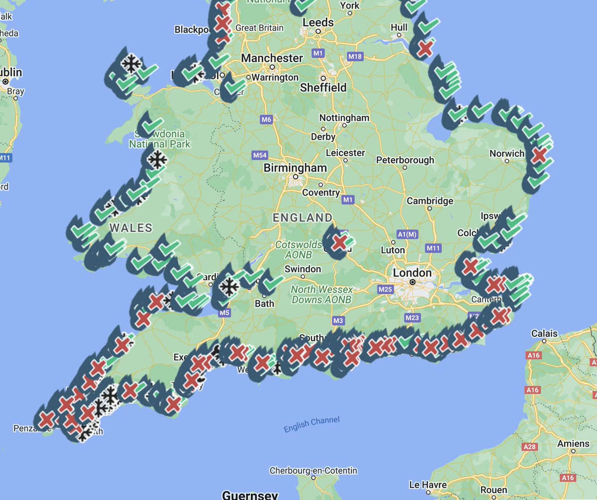 Feargal_Sharkey's tweet photo. Predictable as ever. 3:15pm today.

@SouthWestWater &amp; @SouthernWater, from the Bristol Channel to the Thames Estuary, it rains, they dump sh*t into the environment. https://t.co/TuwW1eLoIs