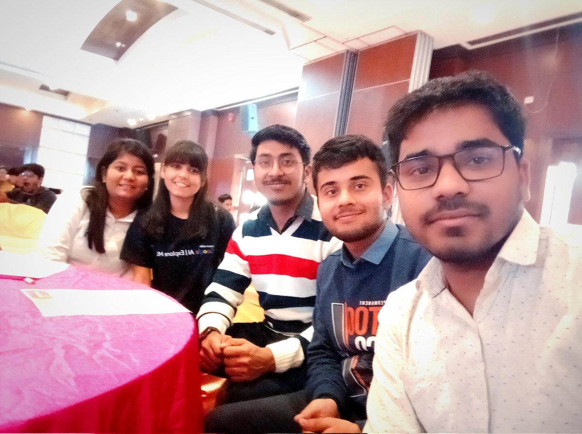 SakshamPaliwal_'s tweet photo. My first #devfest2022 🤩🎉
Attended Devfest 2022 Gurugram, it was great experience at all✨

Met and connected with lot's of new folks who are doing really good 
and learnt many tech stuffs by speakers 💫
@GdgGurugram
#GDGGurugram
#DevFest2022 https://t.co/Oh5aEsur9Z