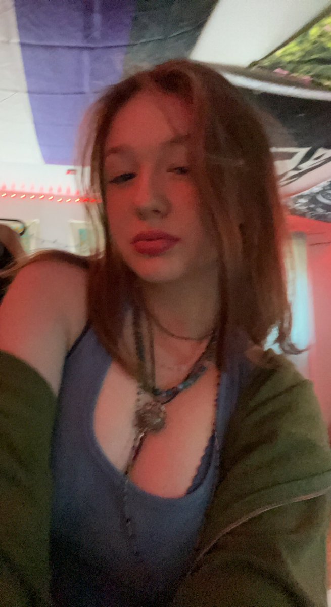 evalynnsells's tweet photo. dm me for menu daddies;) #selling #sellingcontent #cashapp #content #daddy #buyingcontent https://t.co/mFobk51wq8