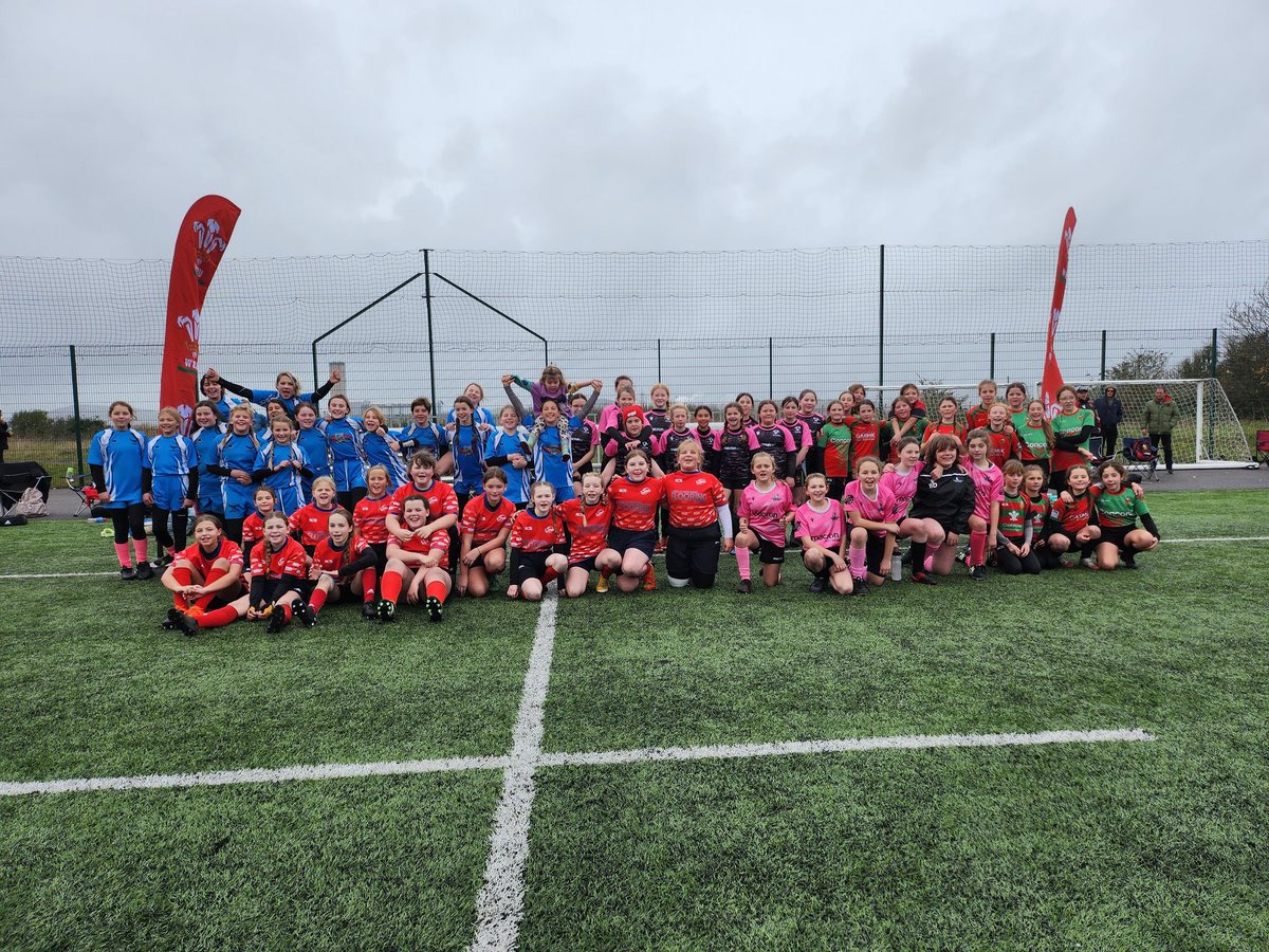 Great day at <a href="/YBB_PESport/">Ysgol Bae Baglan - PE & Sport</a> for the west wales u12s girls cup. A great standard of girls rugby throughout the day. Great work @sarahjonesyx organising the day and big shout out to the apprentices, <a href="/RhysWilliamsWRU/">Rhys Williams</a> &amp; @BryntegSchool hub officer Tom for officiating the day