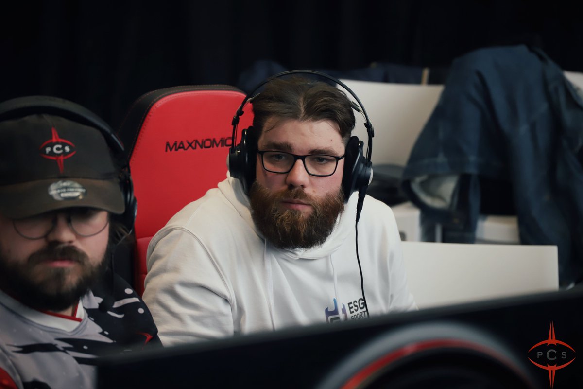 🔴| #ESGSPORTSTARCUP |⚫

Pas de cast ni d'émission sans graphisme et régie !

Big up à <a href="/PCS_Chanelle/">PCS_Chanellea</a>, <a href="/PCSBelias/">PCS Belias</a> et <a href="/picux13/">JohnsonCave</a> pour la qualité de leur travail 💪

 #TGS #TGS2022 #TGSToulouse #PCSFAMILY ❤️🖤