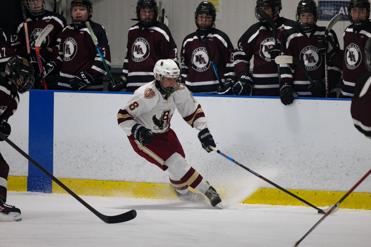 tandcstudios's tweet photo. 11-25-22 Bishop Watterson Ice Hockey v New Albany @BishopWatterson @BWHS_Athletics @bwhsicehockey https://t.co/Aawgyguy33