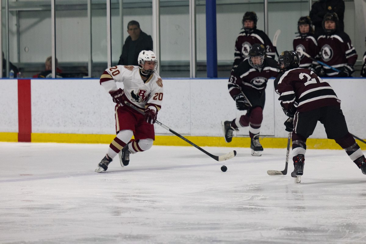 tandcstudios's tweet photo. 11-25-22 Bishop Watterson Ice Hockey v New Albany @BishopWatterson @BWHS_Athletics @bwhsicehockey https://t.co/Aawgyguy33