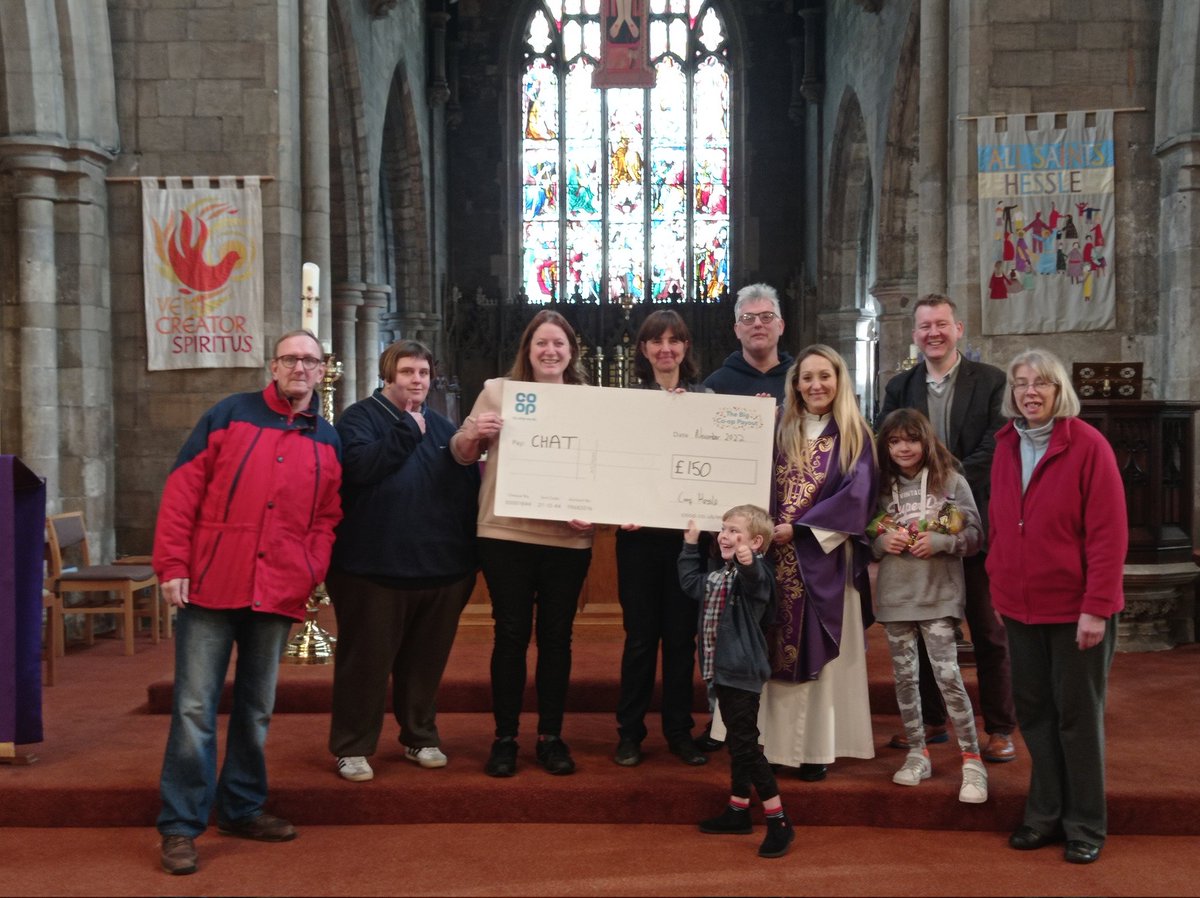 HessleTeamMgr's tweet image. Wonderful to be invited to @AllSaintsHessle to present a cheque from the community fund to @ChatHelping to help provide a Christmas dinner for those in need within our community @coopuk