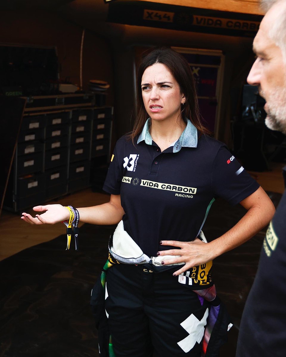 X44 Vida Carbon Racing tweet media