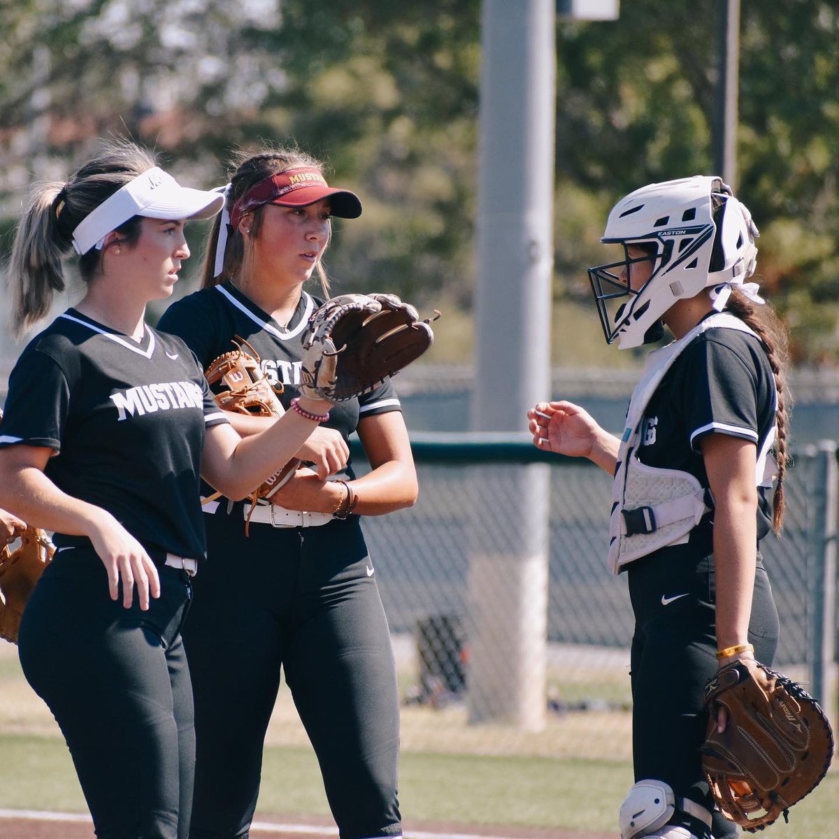 Wishing a MEGA birthday to freshman catcher, <a href="/megan_ayala2022/">Megan Ayala</a> !