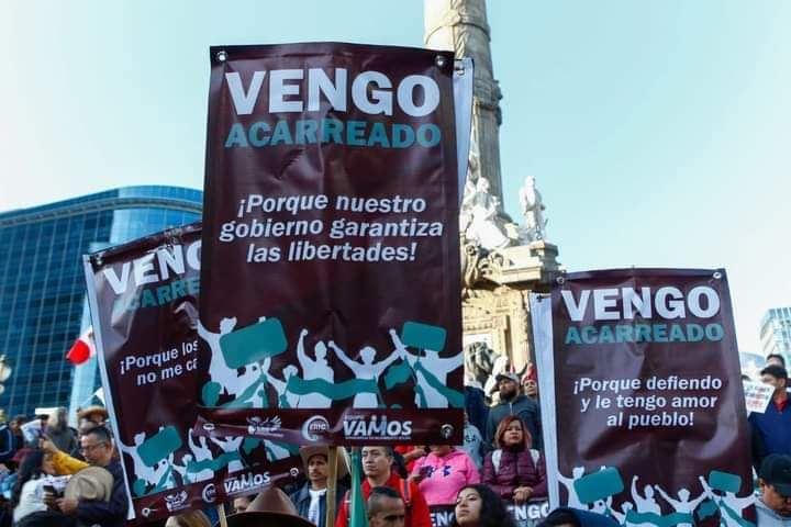 rzamudiovg's tweet photo. De pena ajena, la "#izquierda" que #normaliza el #acarreo... Patético final, para los que señalaban a sus críticos de "moralmente derrotados"!🤷🏻♂️ https://t.co/EJ39qoLNhc