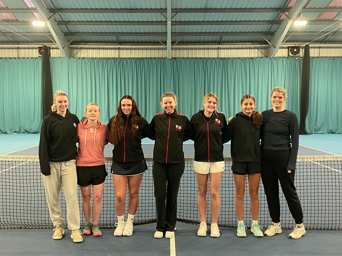 Some very close 3 set matches across the whole weekend and tough 5-4 loss today but great fight from all involved! Well done ladies! <a href="/BedsTennisLTA/">Bedfordshire LTA</a>