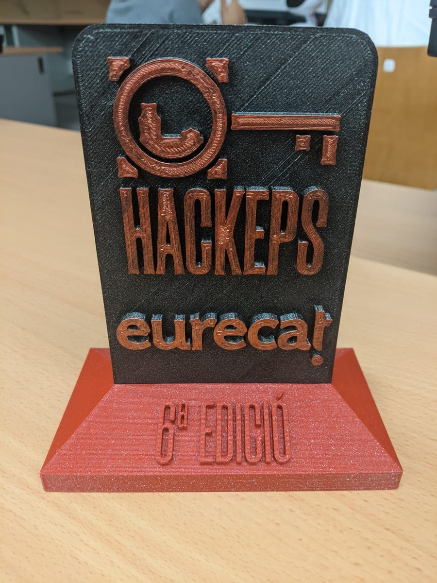 gabriel_anzaldi's tweet photo. Des @Eurecat_news estem molt contents de col·laborar un altre any més a la #HackEPS2022. Moltes gràcies per comptar amb nosaltres equip @hackeps 👏👏👏@xavidomingo @MarcRibalta_ https://t.co/4QdnmfkggR