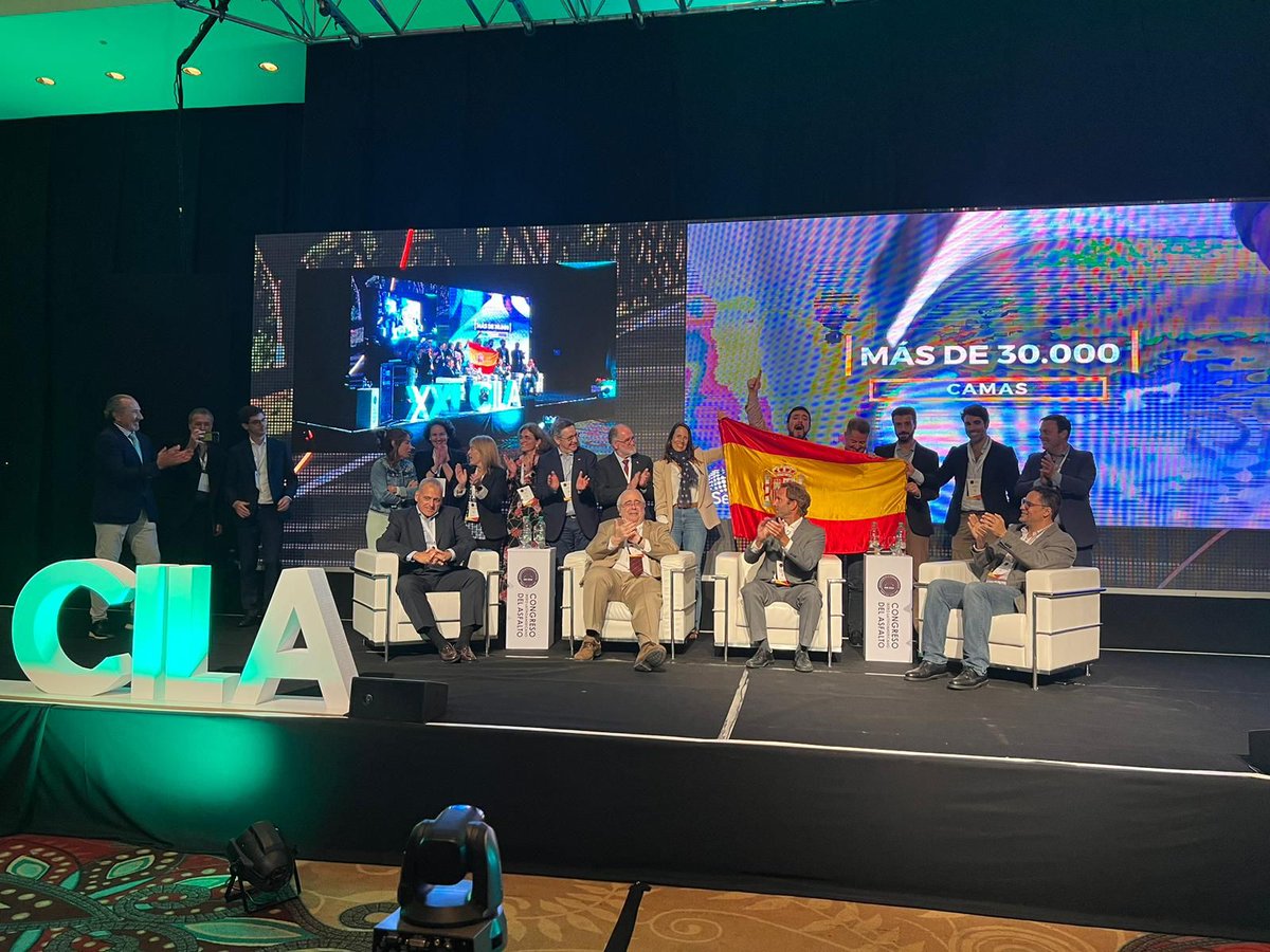 👥🛣 #Andalucía será la próxima sede del Congreso Iberoamericano de Asfalto (#CILA).

✅ Será una gran oportunidad para seguir avanzando en la apuesta de este Gobierno andaluz por el desarrollo sostenible.

<a href="/CilaXxi/">CILA XXI</a> <a href="/jjpotti/">Juan Jose Potti</a> <a href="/AlbertoBardesi/">Alberto Bardesi</a>