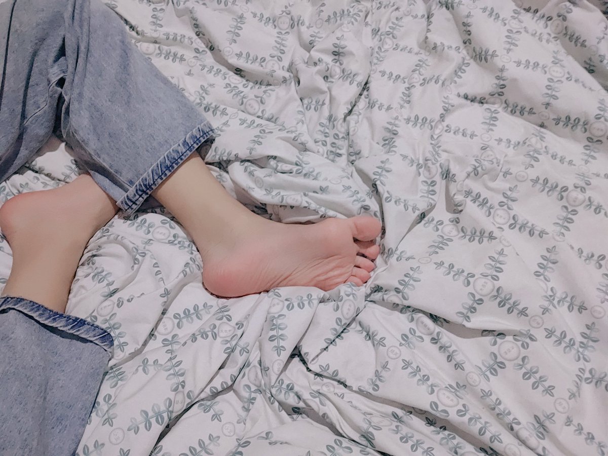 ztyyds987's tweet photo. 忘记手机里还有推特了，更新一下继续潜水了
#正太 #足控 https://t.co/BHXxNyoCm1